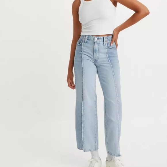 Levi's Baggy Dad Recrafted Cropped Jeans NWT - Picture 2 of 12